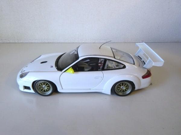 ミスターポンさん専用 AUTOart (1/18) ポルシェ 911 GT3R