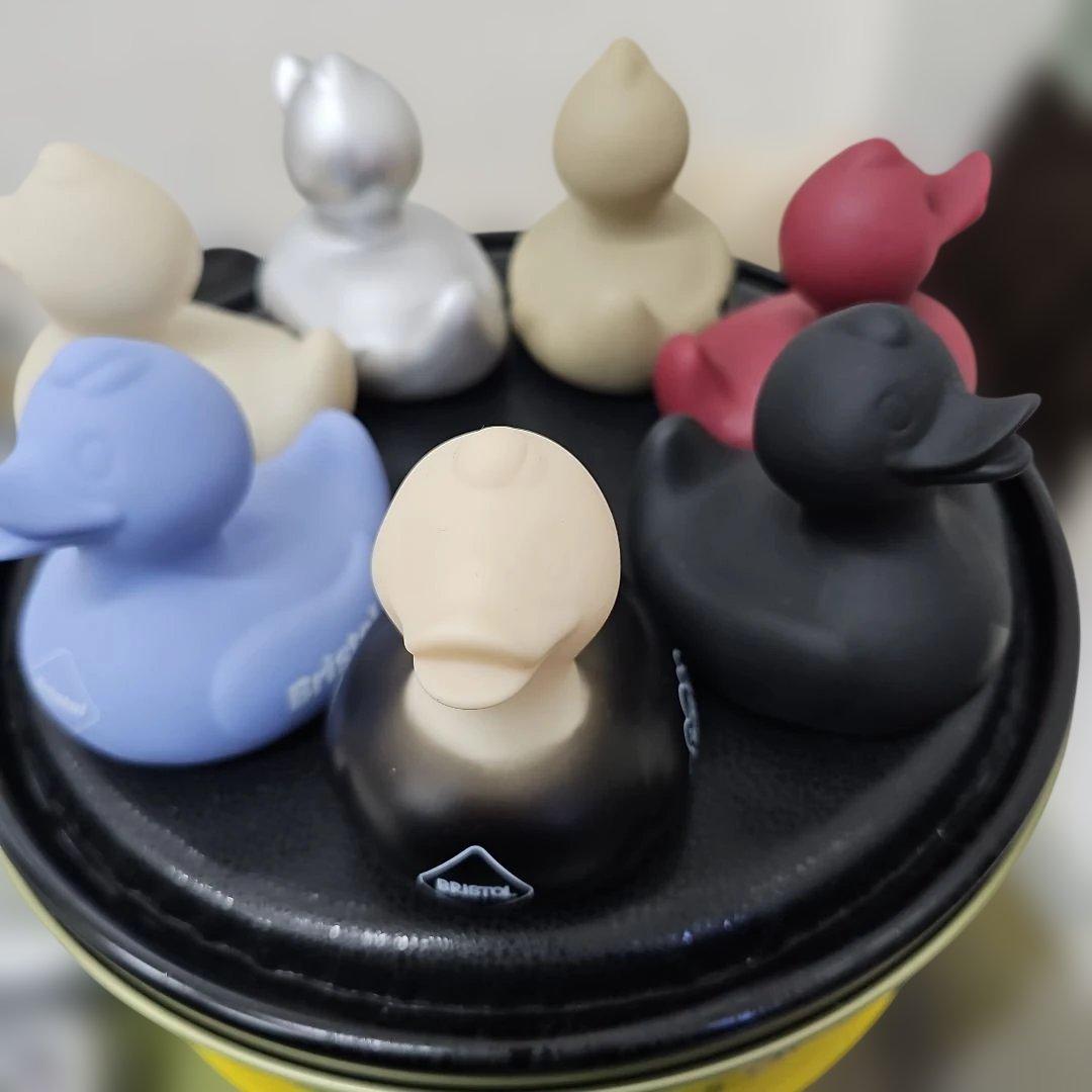 最終値引価格　限定シリーズBristol アヒル型７体フィギュアセット