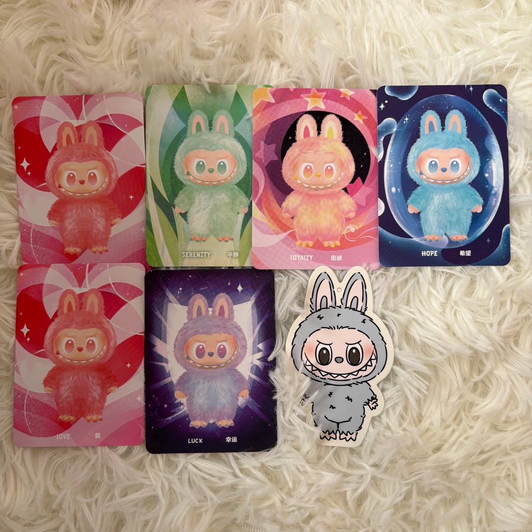 正規品　POP MART Big Into Energy ラブブ