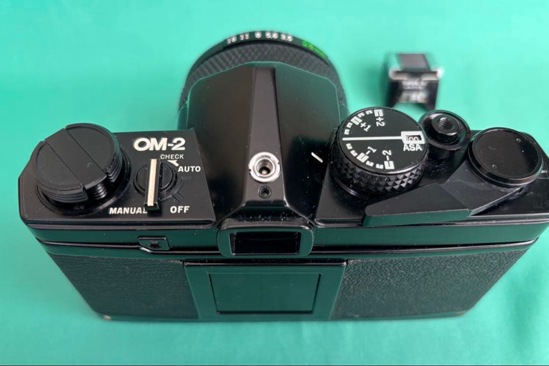 ★ OLYMPUS OM-2 + 広角レンズ 28mm