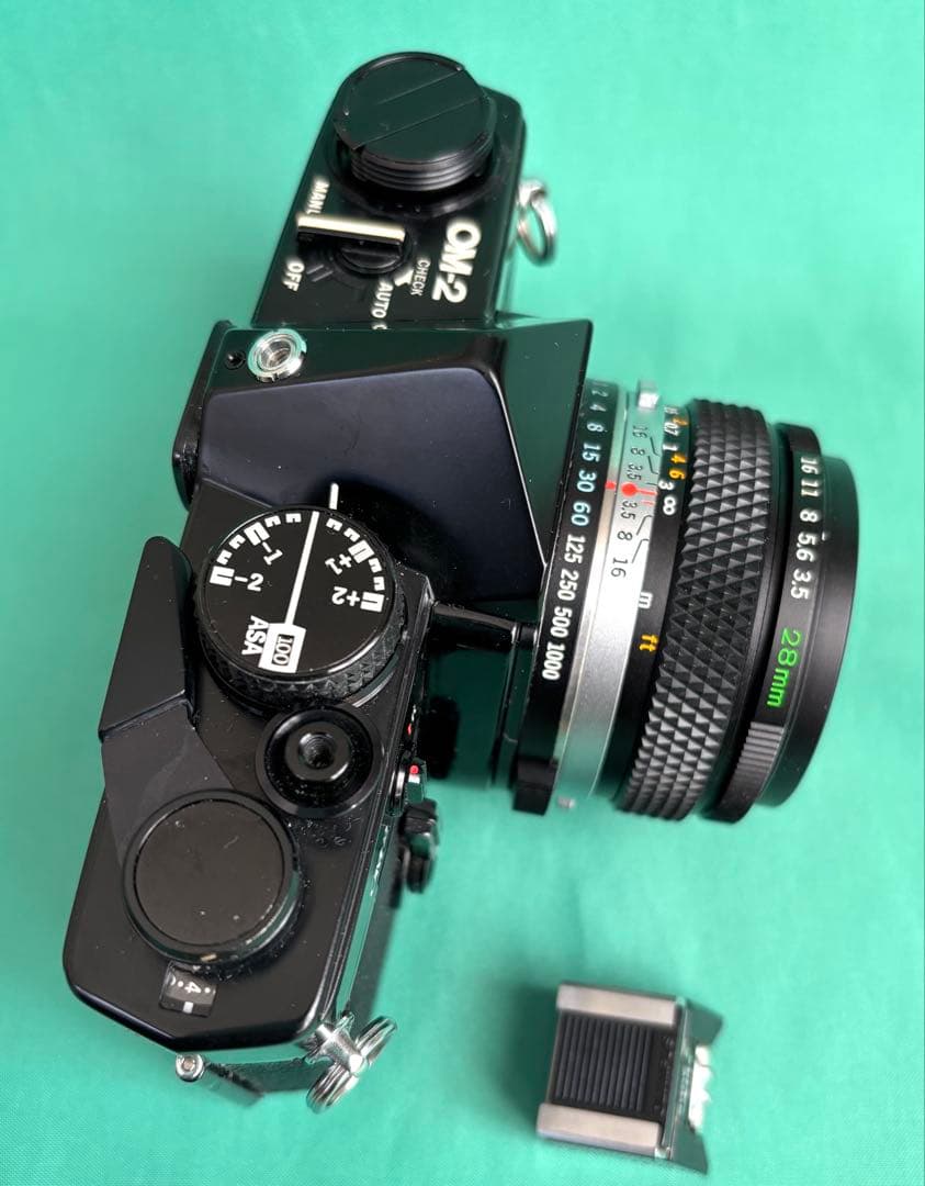 ★ OLYMPUS OM-2 + 広角レンズ 28mm