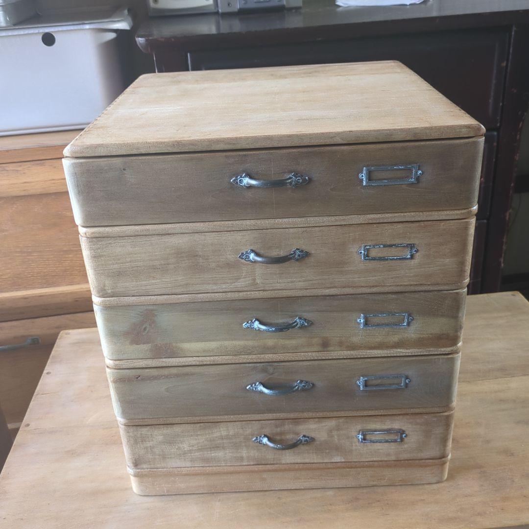 古道具　アンティークやや大きめ5段引き出し