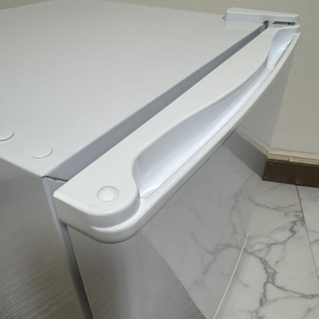 美品 simplus 2024年製 冷蔵庫 47L 自動霜取り機能付 温度調整可