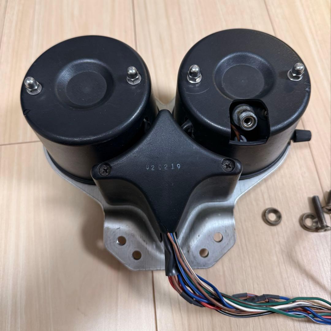 ボンネビルt100 スピードメーター