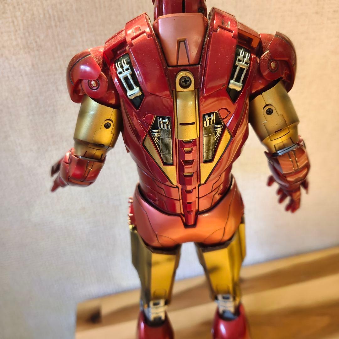 【送料無料】HOTTOYS ホットトイズ アイアンマン2 マーク6 フィギュア