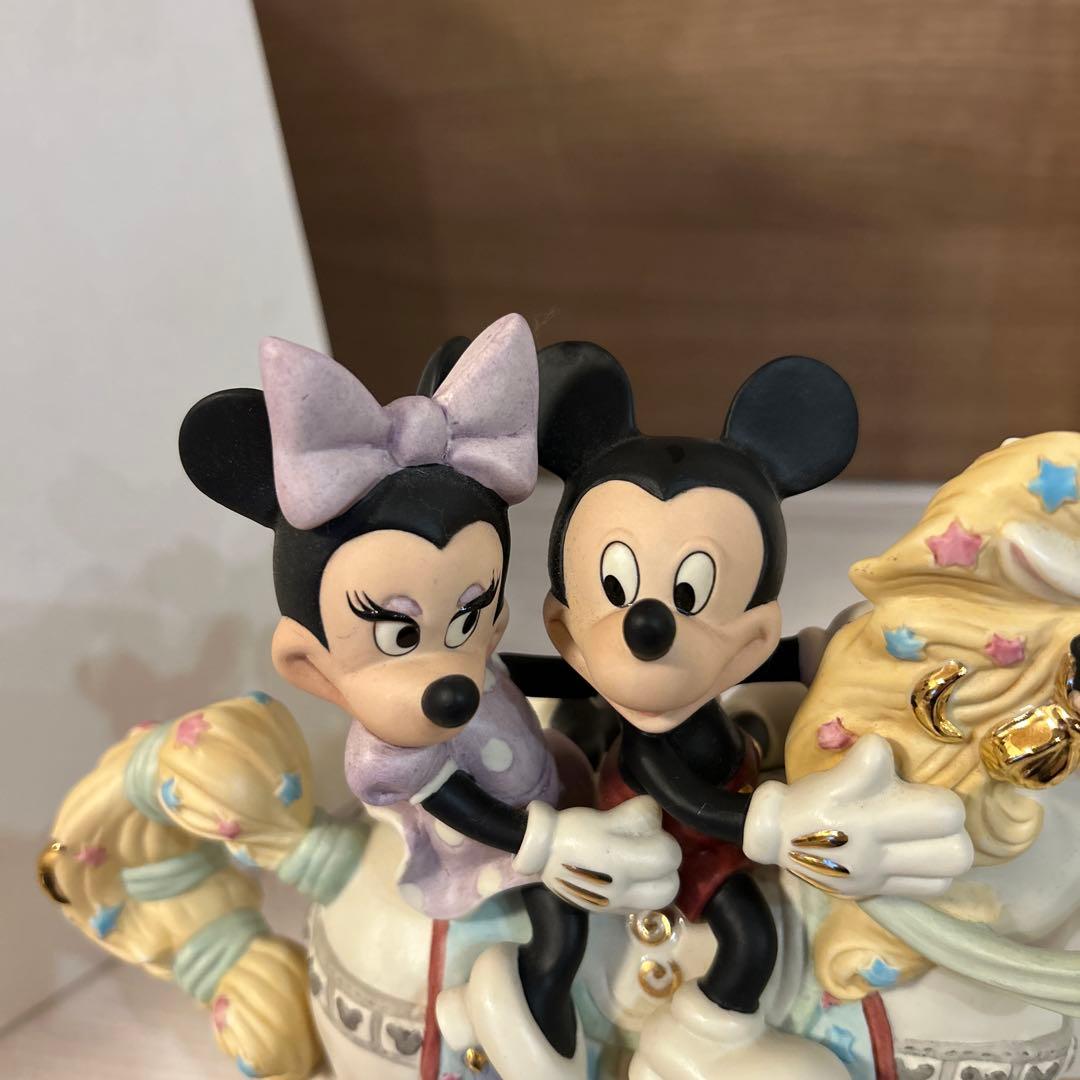 LENOX　Mickey's Carousel Romance