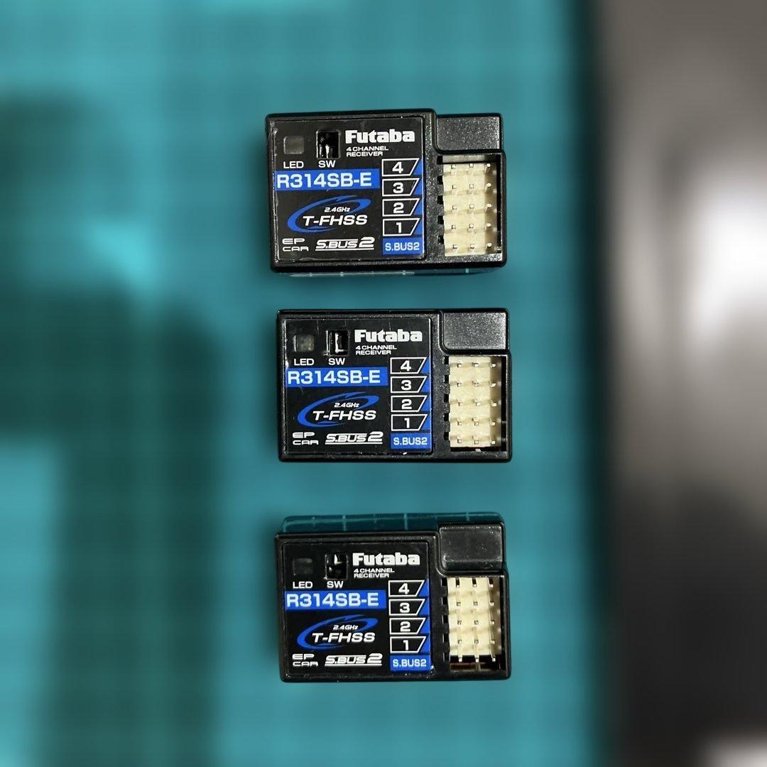 未使用　Futaba 4PM + 受信機【3個】+ G Force 専用バック