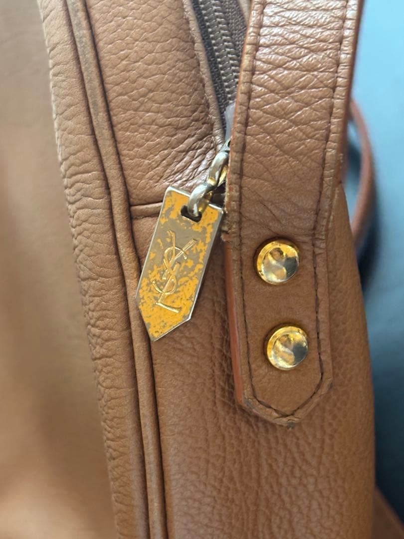 本日発送YVES SAINT LAURENT イブサンローラン バッグ