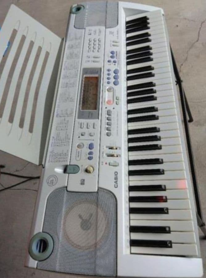 カシオ電子ピアノナビゲーションLK203TV