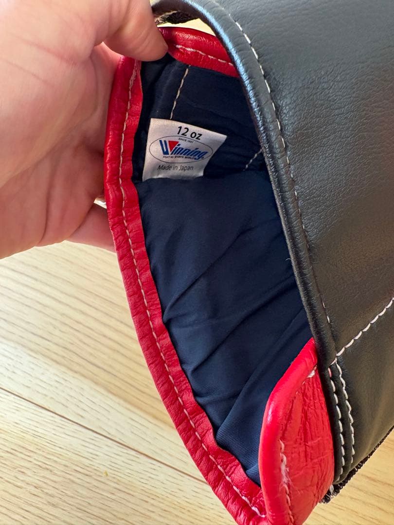 て*ん様 最終値下げ　美品　ウイニング　ボクシンググローブ 12 oz