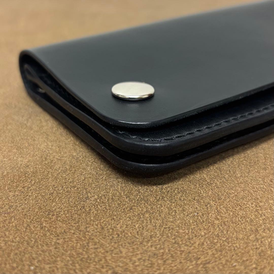 ホースバット　トラッカーウォレット　ミドル　黒　2層　COMIPEL