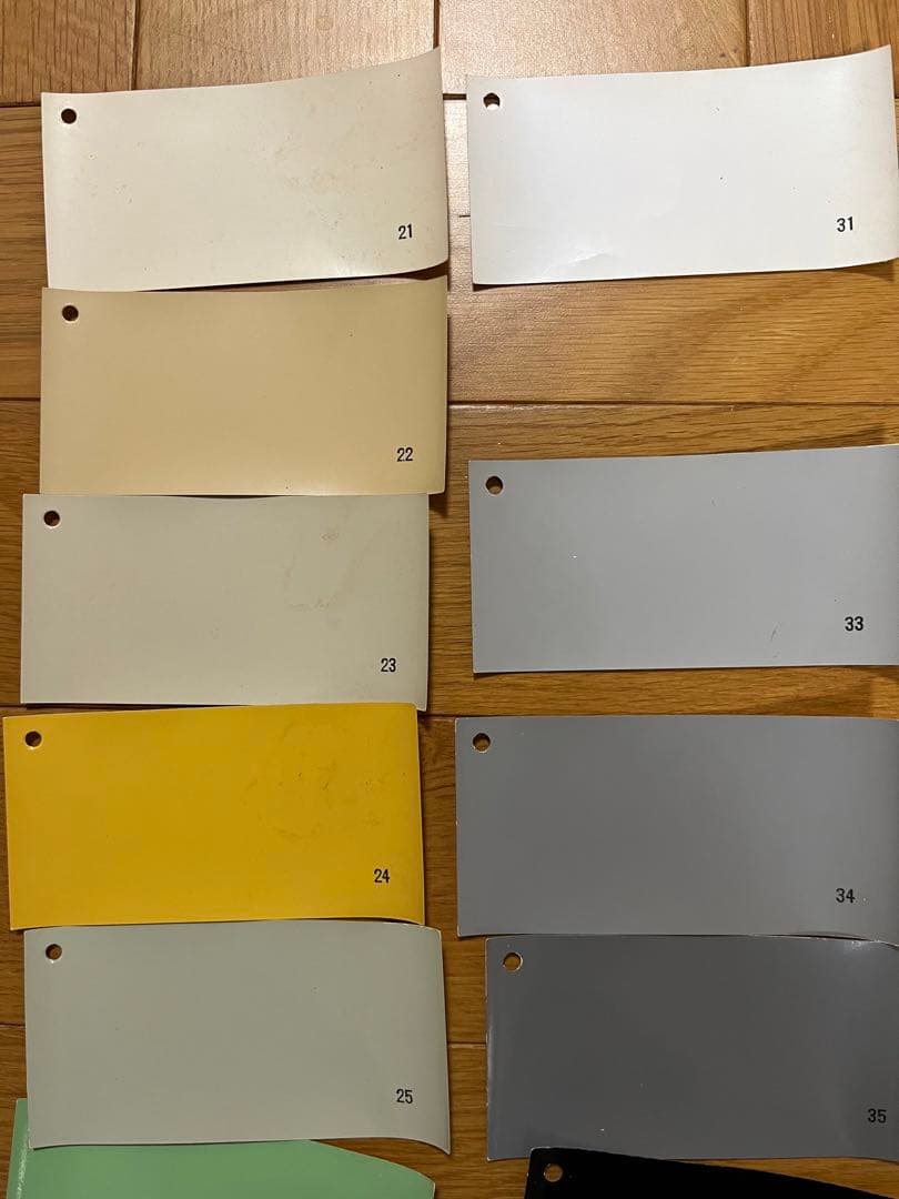 鉄道グッズ　1963年の国鉄の車両関係色見本帳