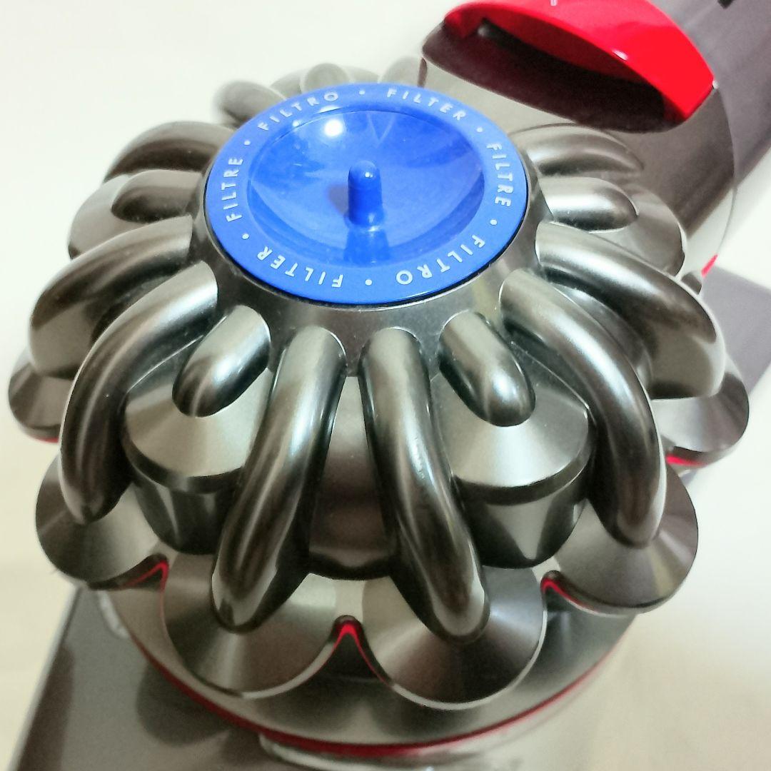 Dyson　V8 fluffy extra　サイクロンクリーナー