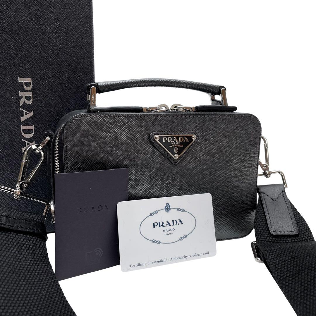美品 プラダ サフィアーノ レザー 三角ロゴ ブリック ショルダー バッグ.