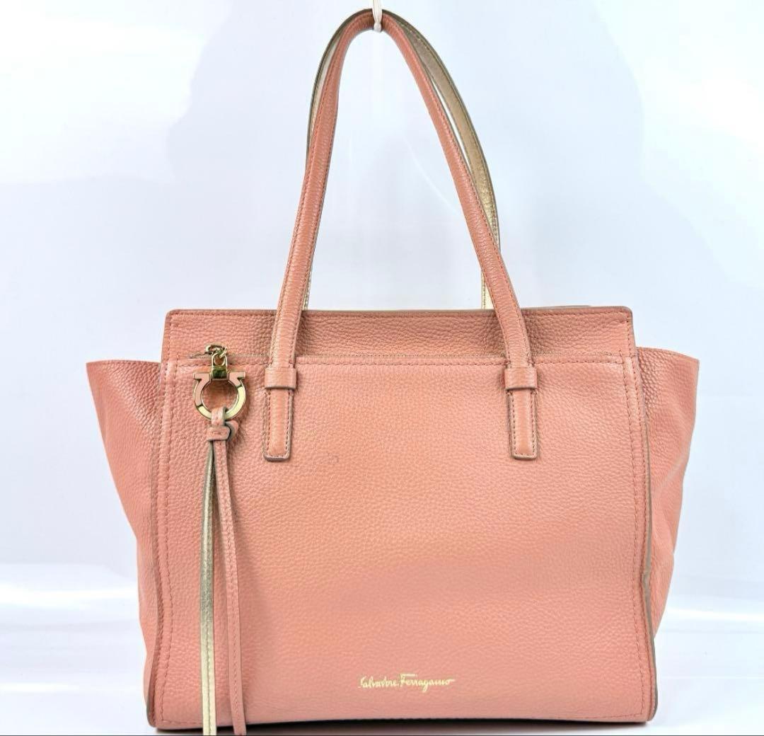 フェラガモ、エイミーピンク レザー トートバッグ