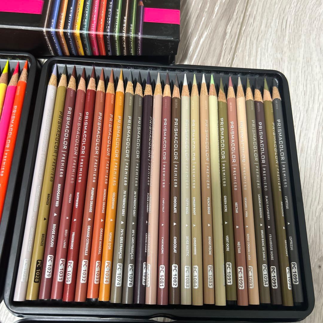 PRISMACOLOR PREMIER 150色油性色鉛筆セット