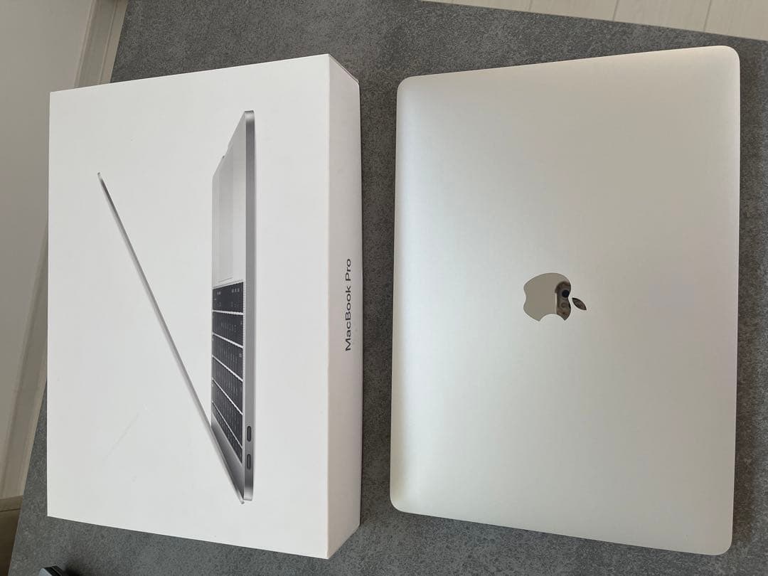 【美品】MacBook Pro 13インチ Core i5 ＋新品マウス付き