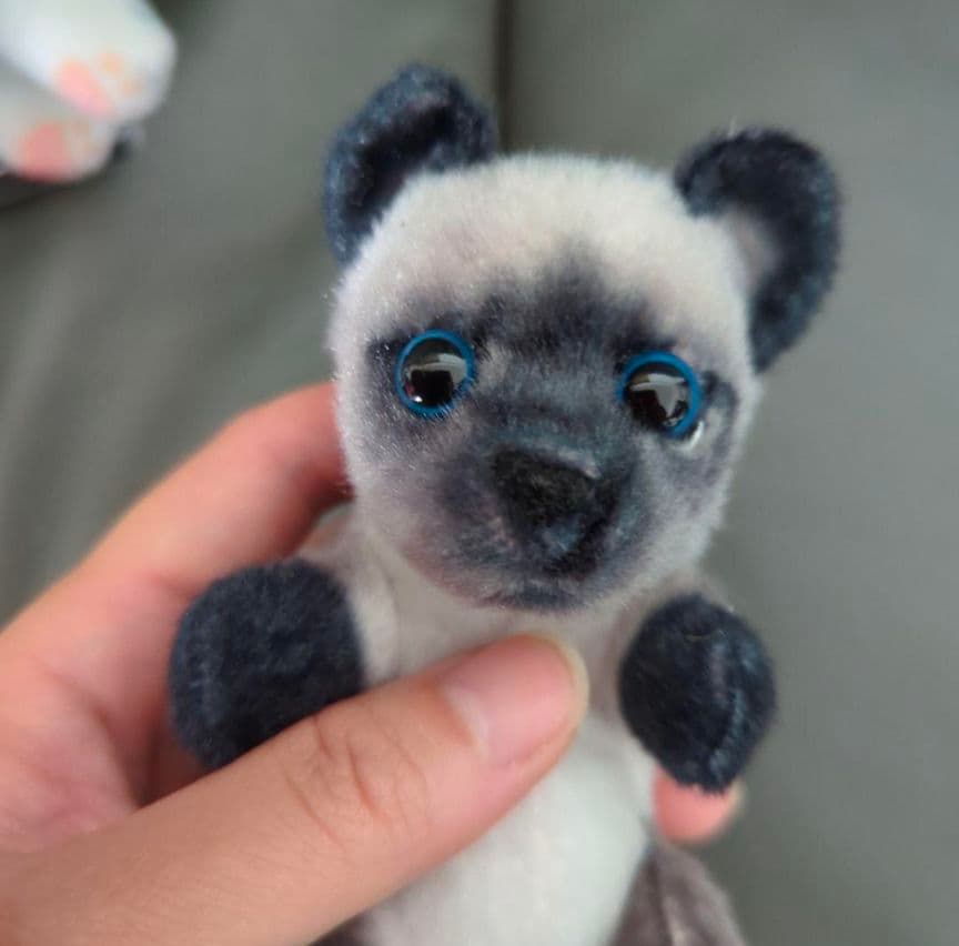 猫つまんでマスコットBC　猫　ぬいぐるみ　猫つまんで　マスコット　リアルアニマル