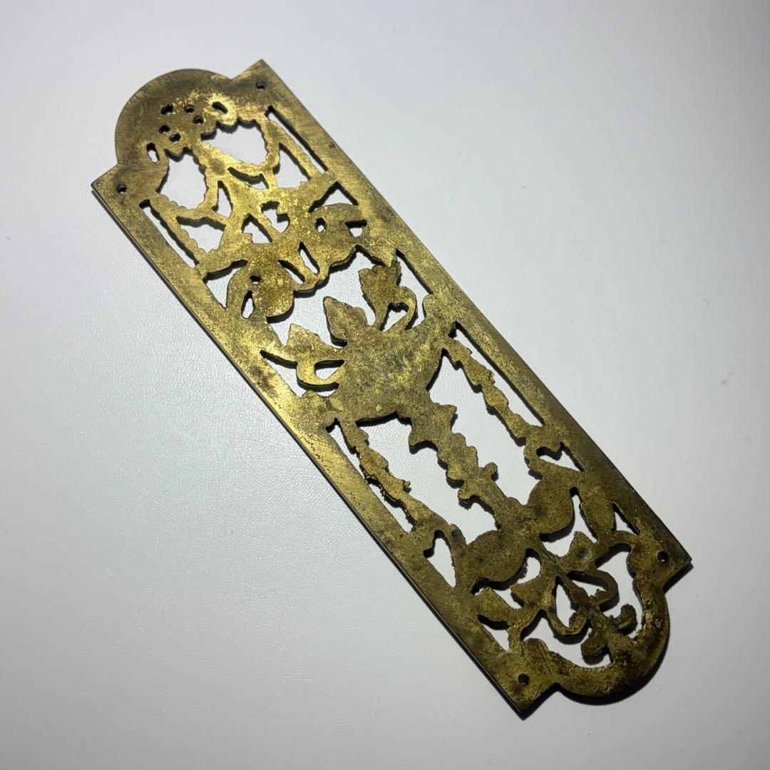ドアプレート アンティーク フランス　輸入雑貨　ヴィンテージ 扉 真鍮 279g