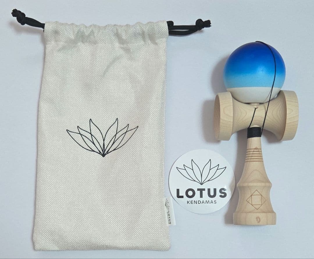 けん玉 LOTUS×HIGGS Sky Blue