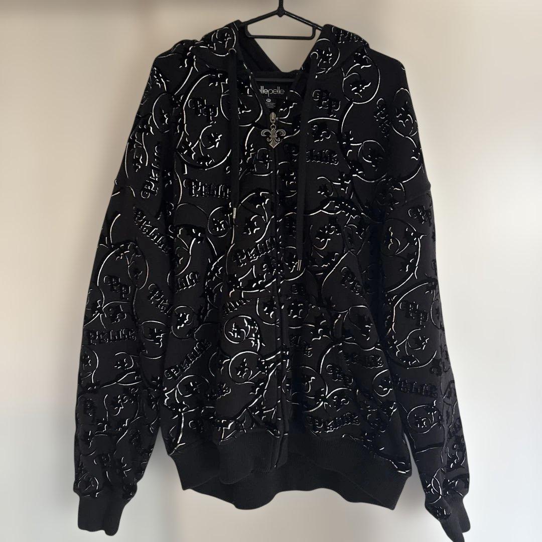 ペレペレ黒 パーカー