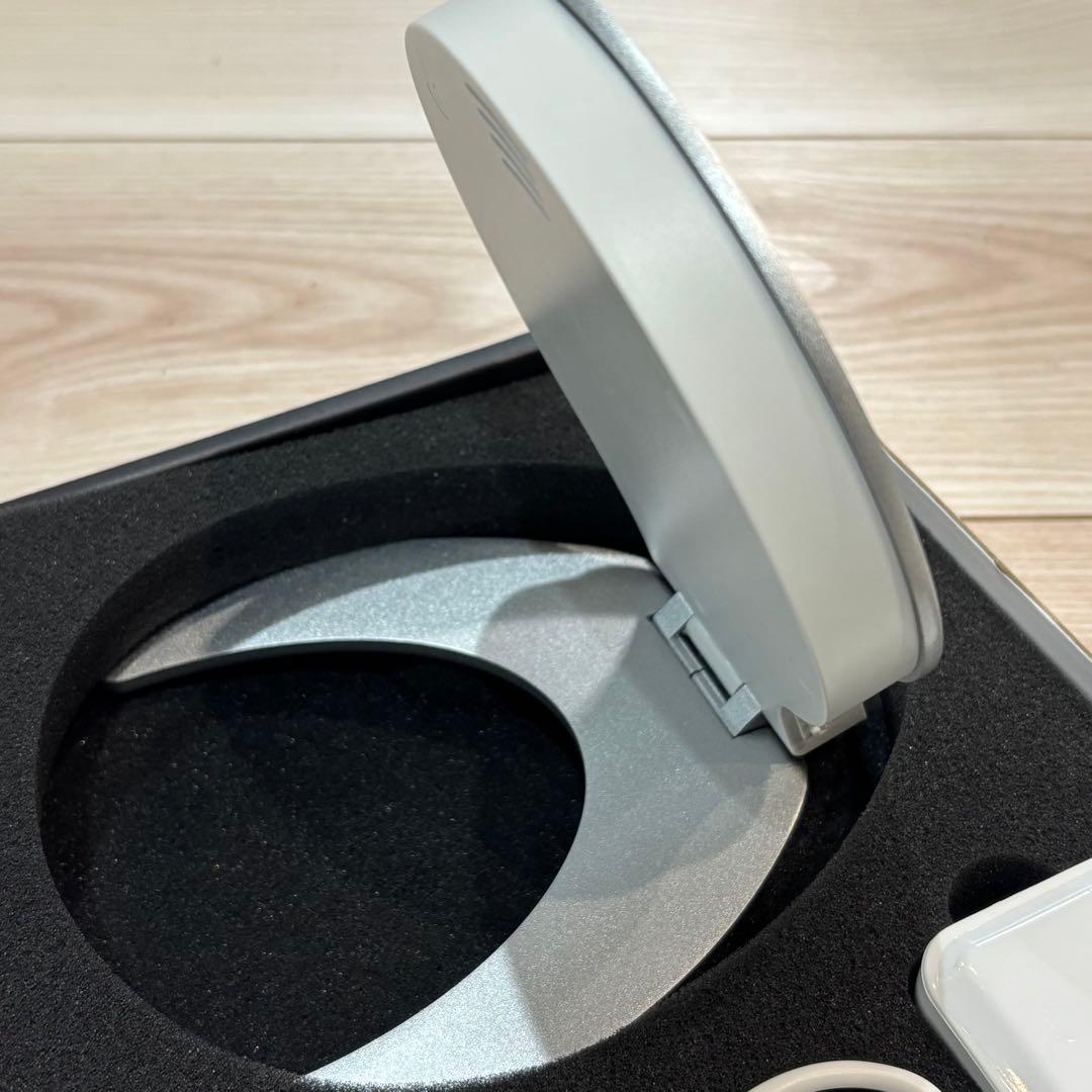 極美品★inti4s 光で起きる目覚まし時計 inti Energy Light