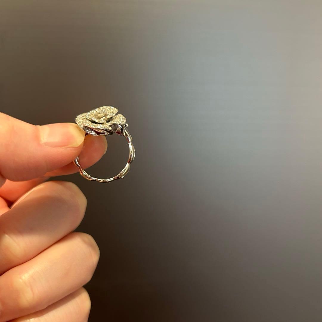 リング　お花　ダイヤ