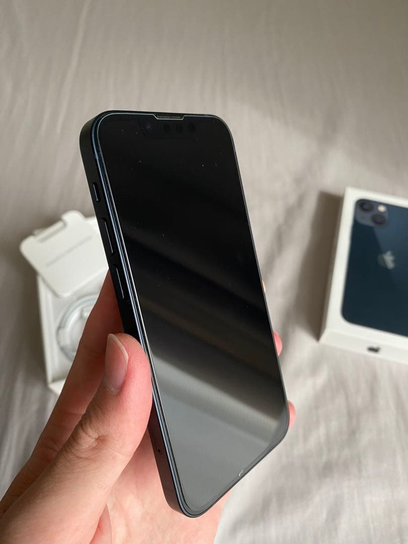 iPhone 13 mini 128GB ブラック　ミッドナイト　純正ケース付