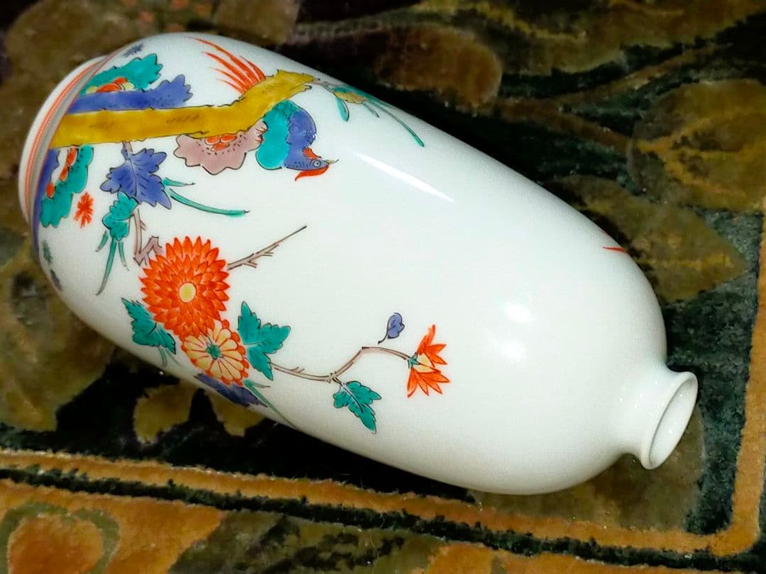 ♥値下げ！未使用　人間国宝　十四代　酒井田柿右衛門　一輪挿し　共箱付き　花瓶