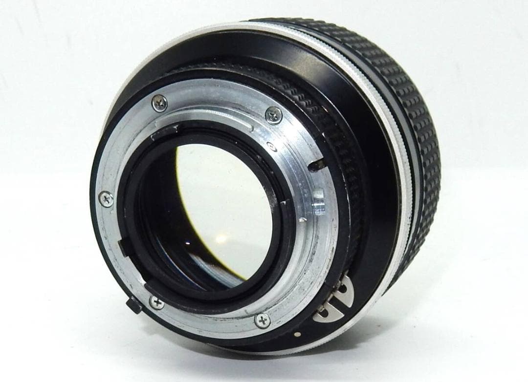 ★極上品★ NIKON Ai-S NIKKOR 85mm F1.4
