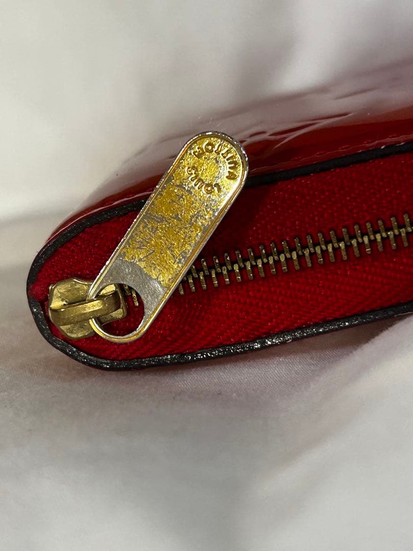 Louis Vuitton 赤 ケース　M90202