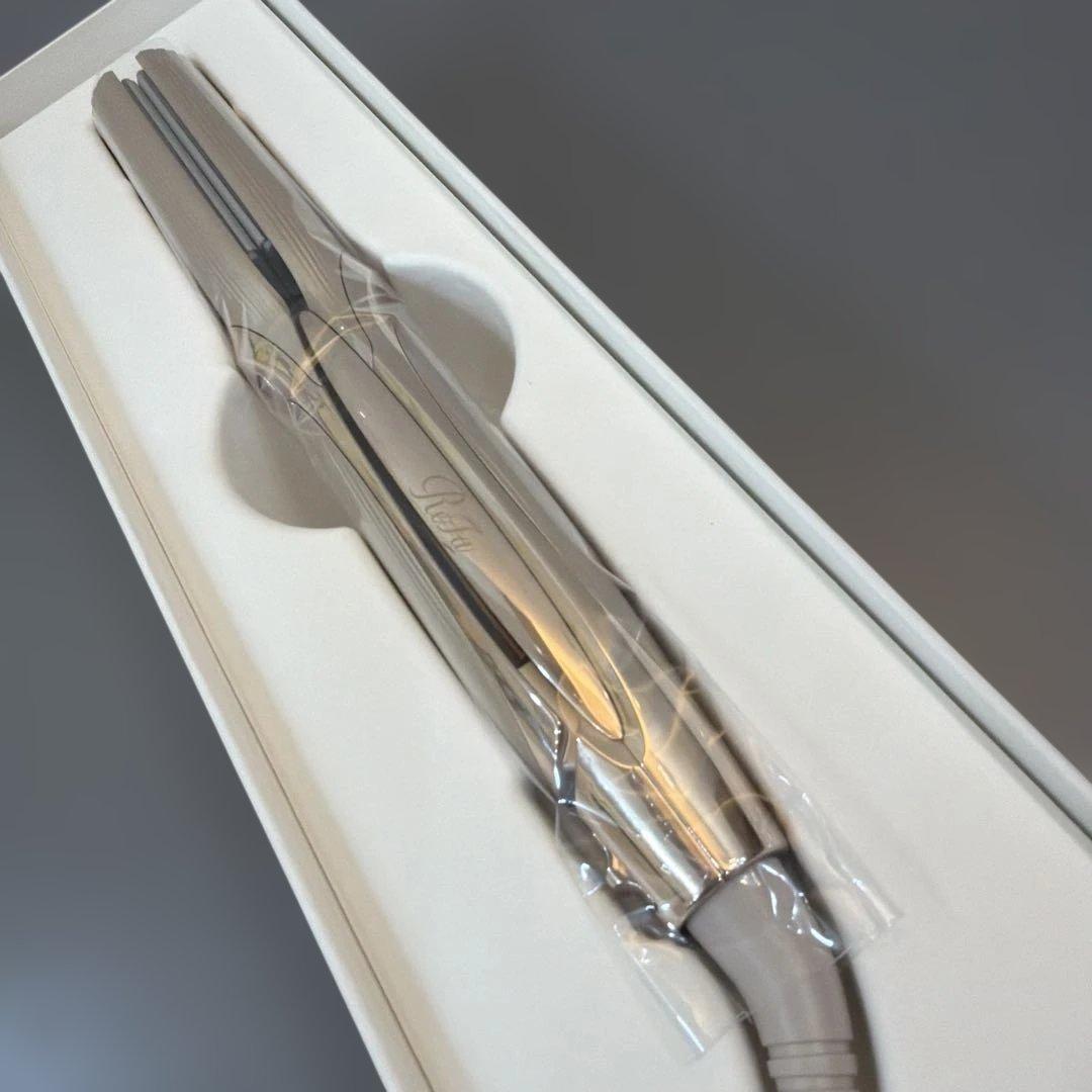 ReFa ストレートアイロンプロ＋ シャンパングレージュ 2025年10月発売