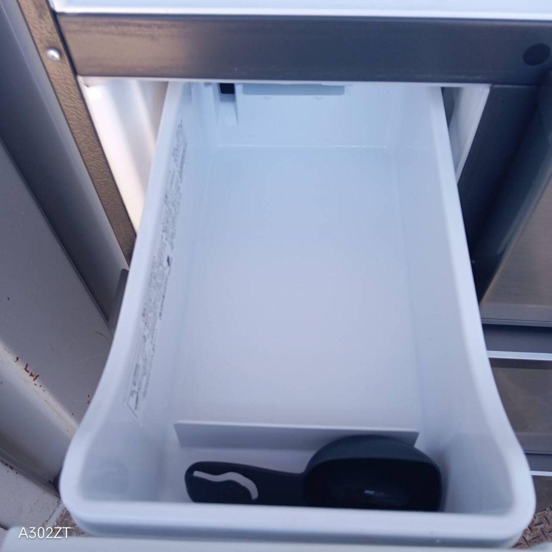 1615くまさん様　設置まで対応　アクア　人気モデル　大型冷蔵庫　415L