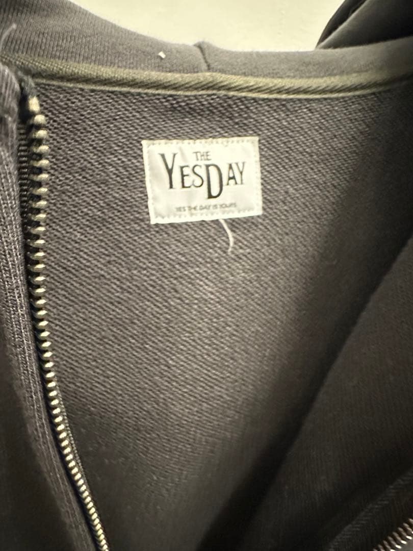 マウスラビット　パーカー　イェソン　チャコール　韓国　YESTHEDAY