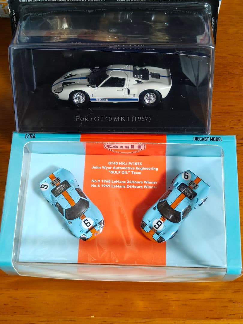 1/64 フォード GT40 ミニカー