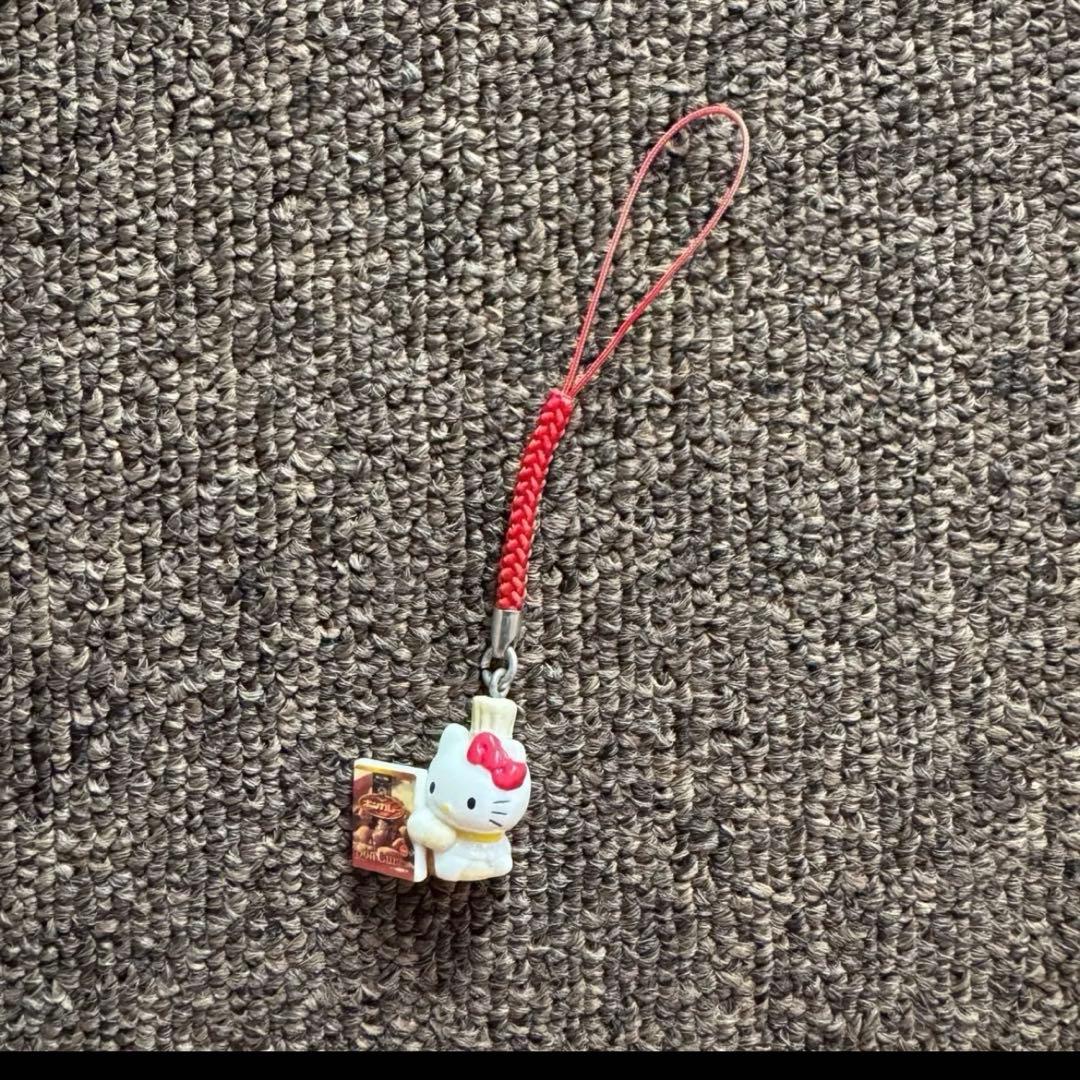 激レア！ハローキティオリエンタルカレーコラボとボンカレー根付けの2点セット