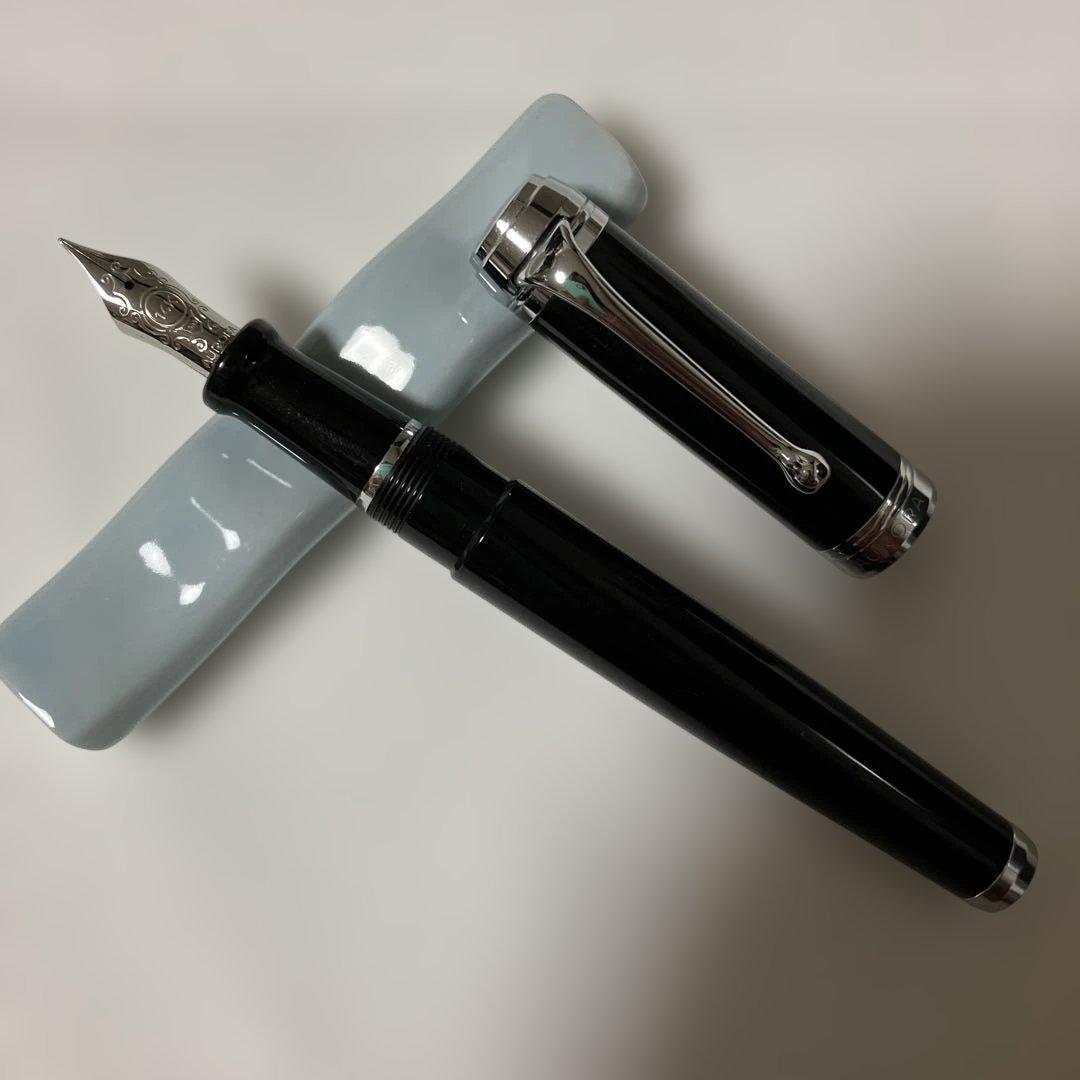 【万年筆】アウロラ　タレンタム　ブラック　F