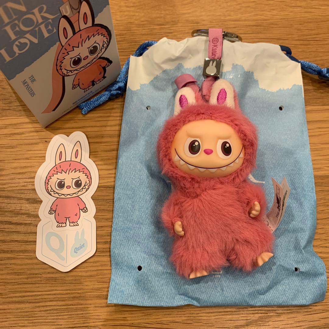 PIN FOR LOVE イニシャルラブブ R F C J Q L I