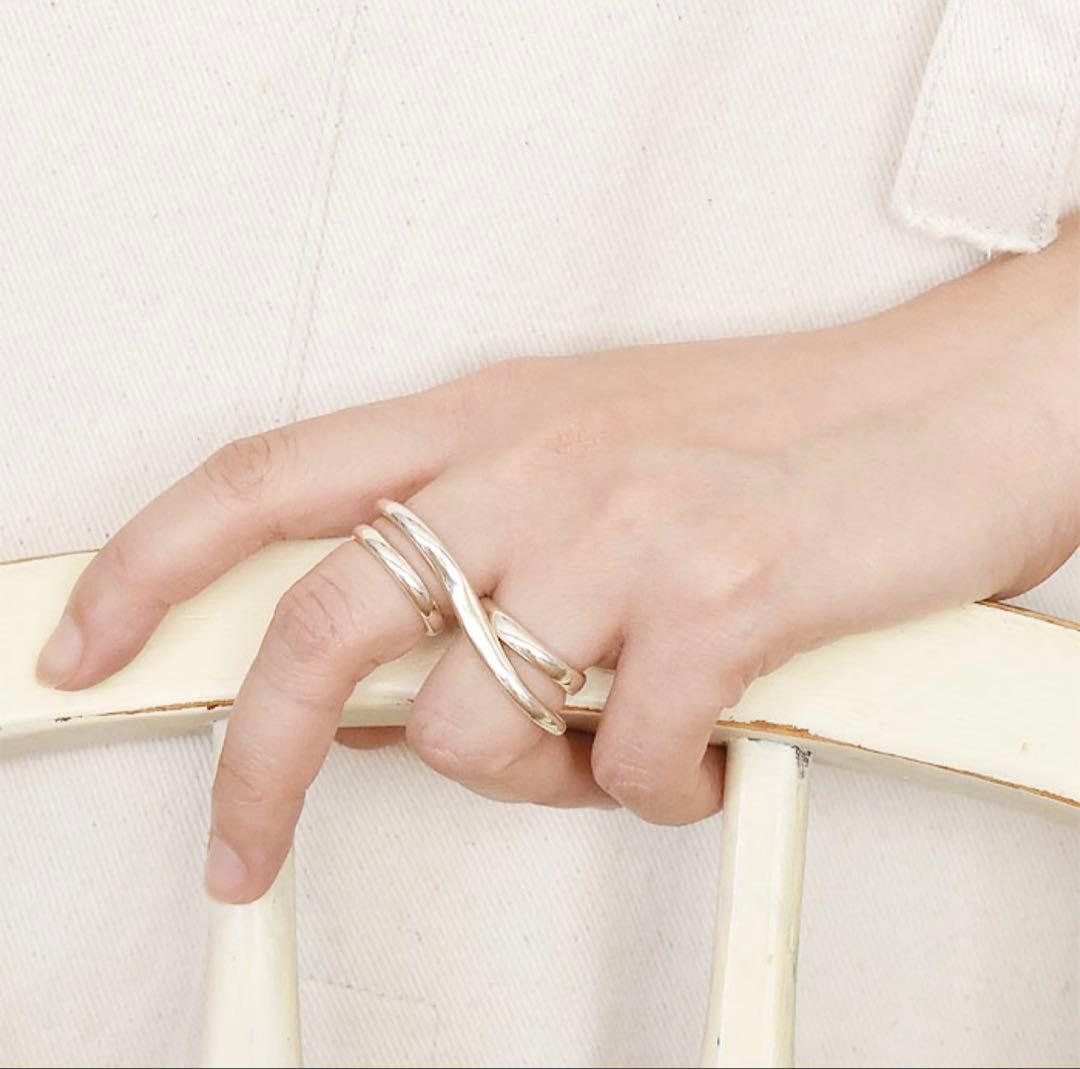 STORY Oggi 掲載BULBSダブルリング ダブルフィンガーリング