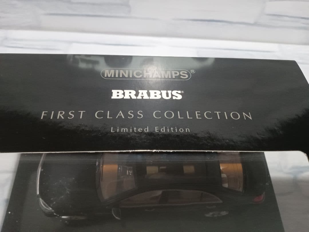 1/43 ベンツ　S63 AMG ブラバス850　W222 ミニカー　ブラック