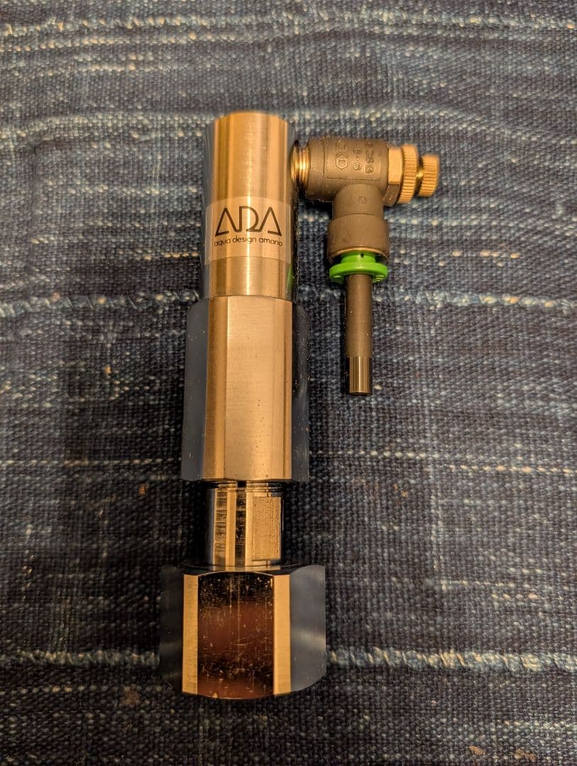 ADA CO2アタッシュレギュレーター新品未使用