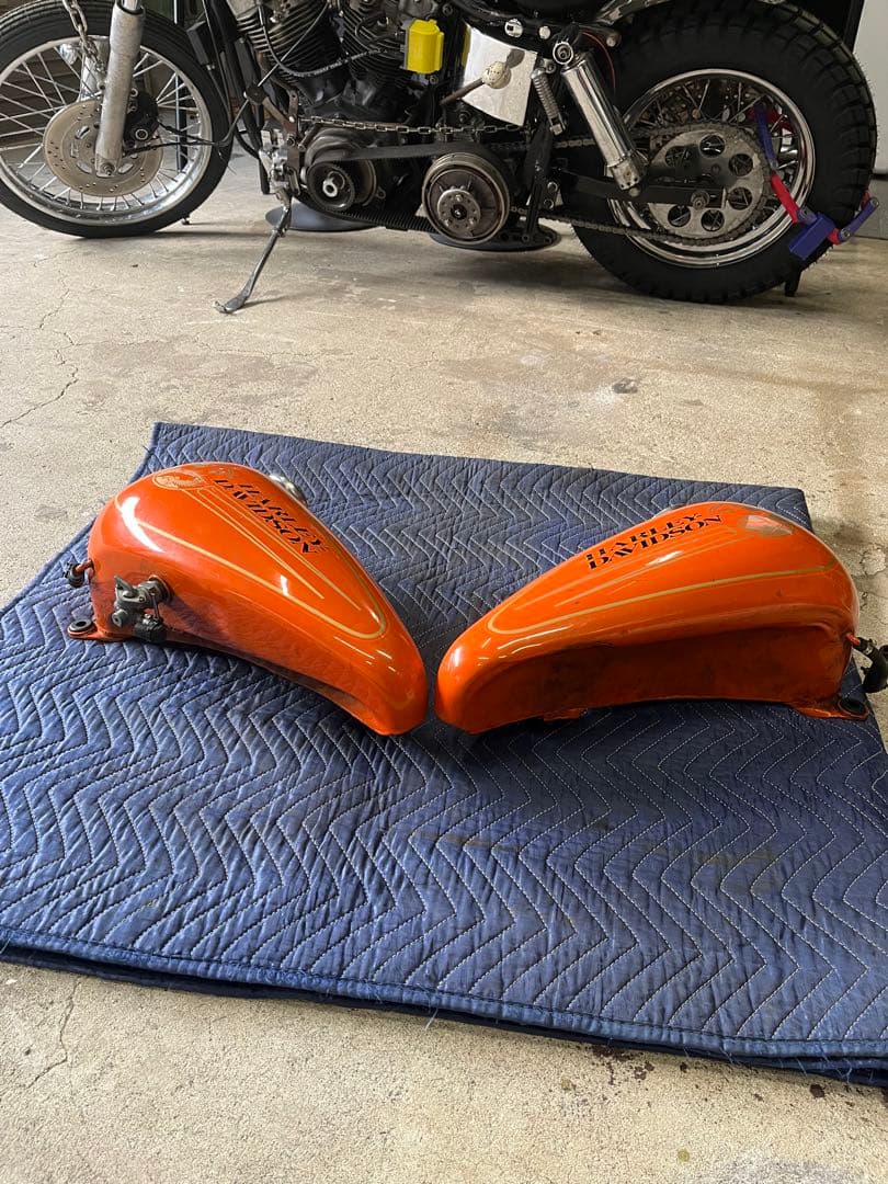 今月限定値下げ激レアHarley Davidson エボ　ソフテイル分割タンク