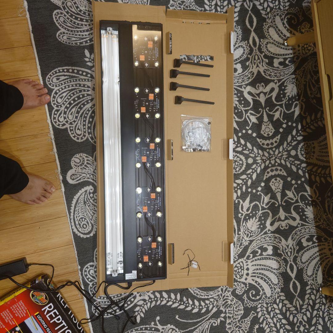 ZOOMED LED UVBテラリウムフード36 LF-88 (90cmケージ)