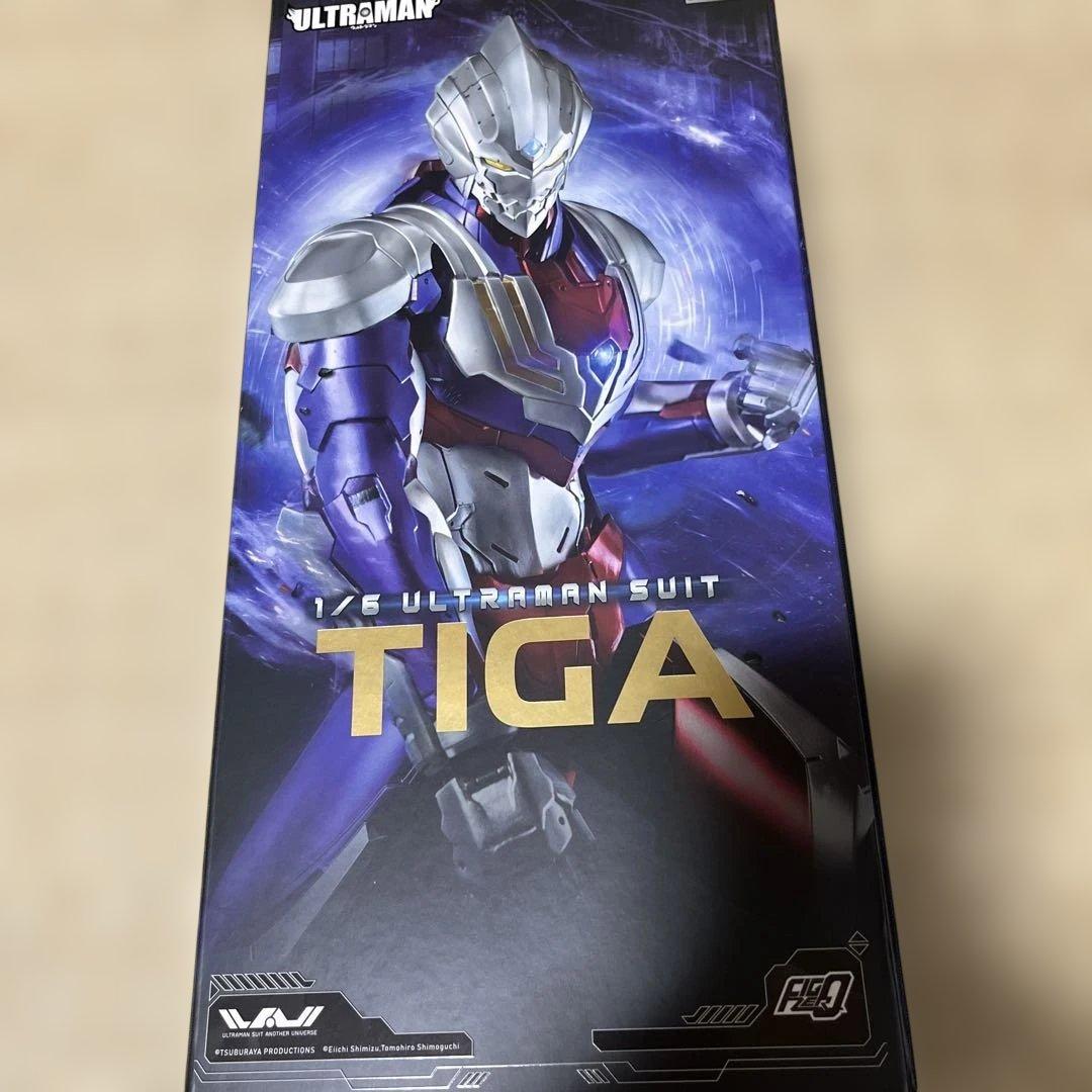 スリーゼロ　ウルトラマンティガスーツ