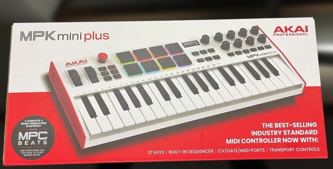 AKAI MPK mini plus 37鍵 MIDIコントローラー ホワイト