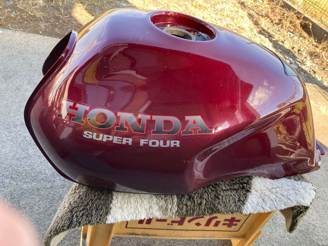 CB400SF NC31 タンク