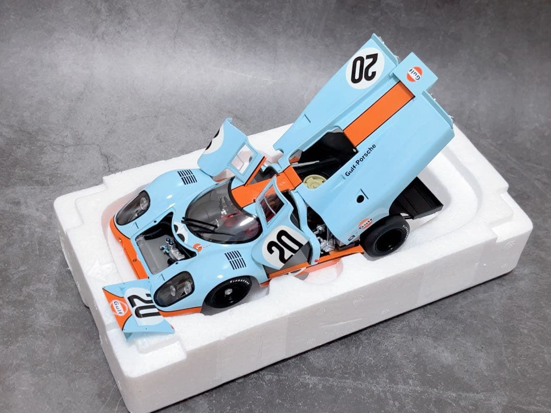 AUTOART 1/18 PORSCHE 917K 栄光のルマン