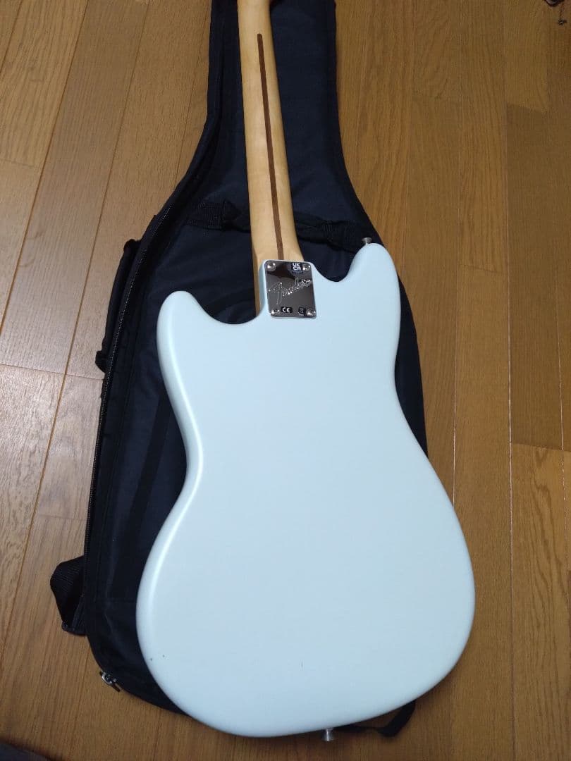 ギター Fender USA American performer Mustang