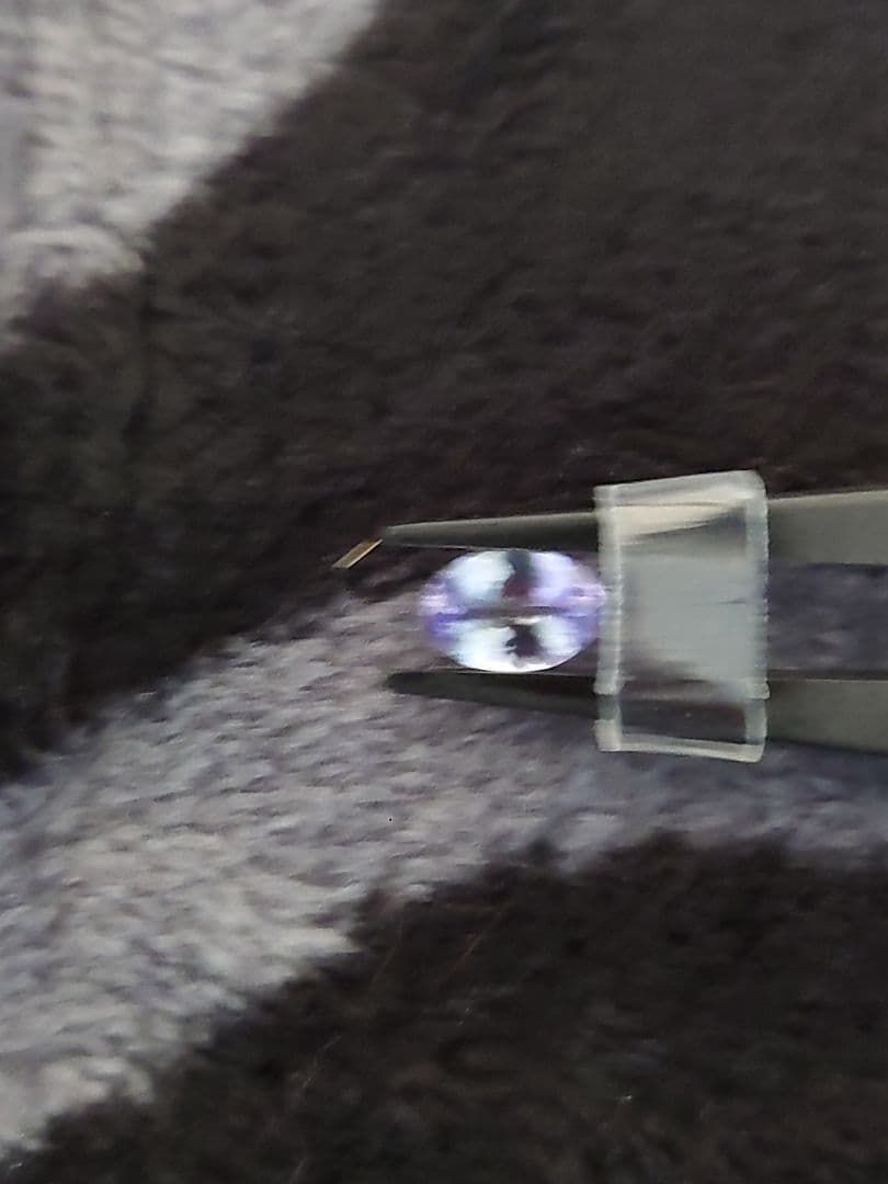 【お値下げ】【新品未使用】バイカラータンザナイト　ルース