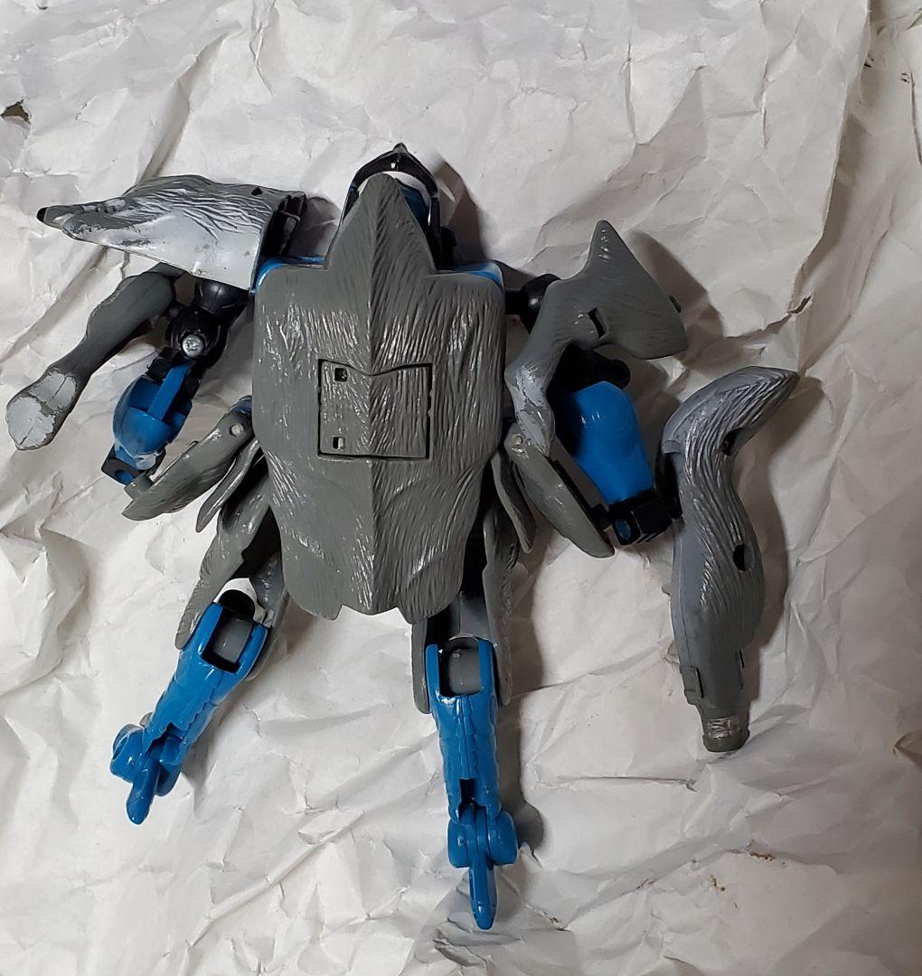 トランスフォーマー　ビーストウォーズメタルス　犬かオオカミ